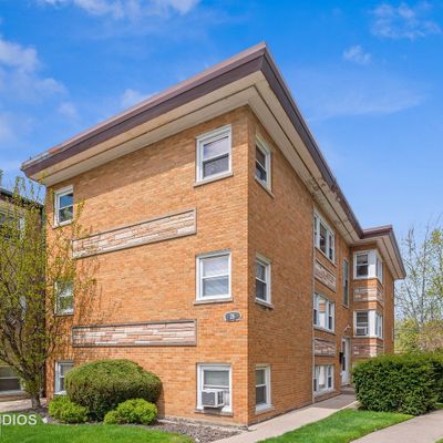 26 W Conti Pkwy #1 N, Elmwood Park, IL 60707