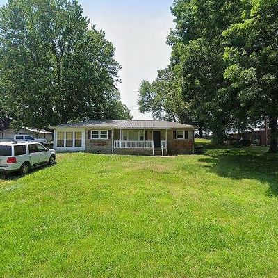 2633 Canady St, Nunnelly, TN 37137