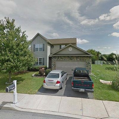 2720 Hickory Dr, Easton, PA 18040