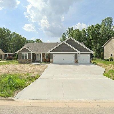 2518 Remington Rd, Green Bay, WI 54302