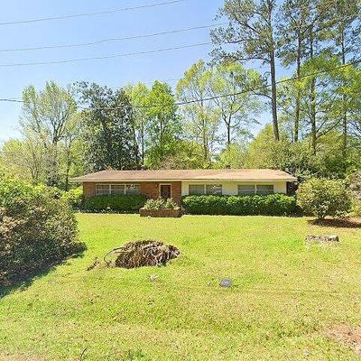 305 Peachtree Dr, Bogalusa, LA 70427