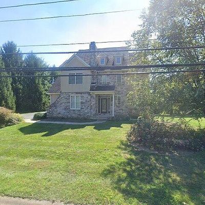 3074 Weaver Rd, Lititz, PA 17543