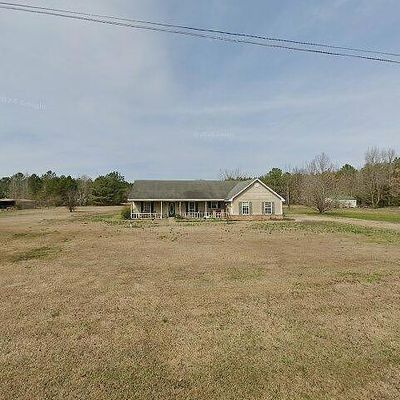 3165 Old Wolfe Rd, Caledonia, MS 39740