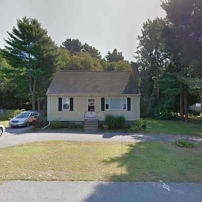 32 Chandler Ave, Walpole, MA 02081