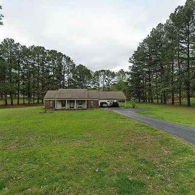 3200 Leo Holland Dr, Millington, TN 38053