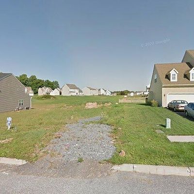 324 Dague Farm Dr, Coatesville, PA 19320