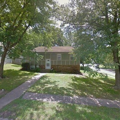 2916 Nw Winston Cir, Blue Springs, MO 64015