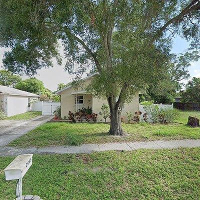 2935 56 Th Ave N, Saint Petersburg, FL 33714