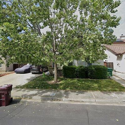 30275 Cedarbrook Rd, Hayward, CA 94544