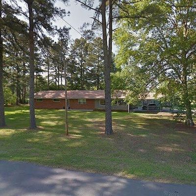 303 E Roosevelt Dr, Star City, AR 71667