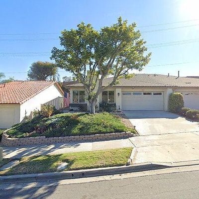 3534 Sky Haven Ln, Oceanside, CA 92056