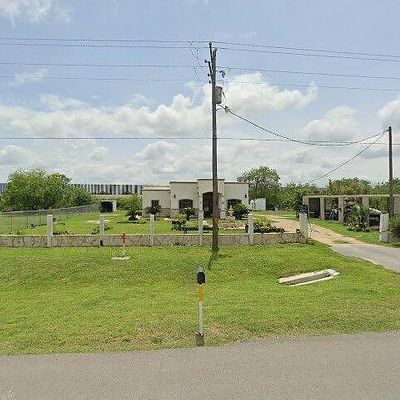 3626 E Us Highway 281 # 2, San Benito, TX 78586