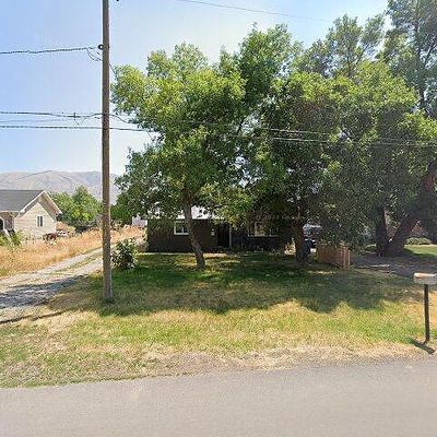 425 S 100 E, Hyrum, UT 84319