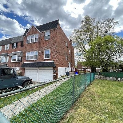 4263 Lyman Dr, Philadelphia, PA 19114