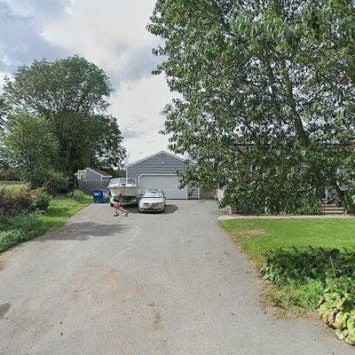 44 Blossom Rd, Westport, MA 02790