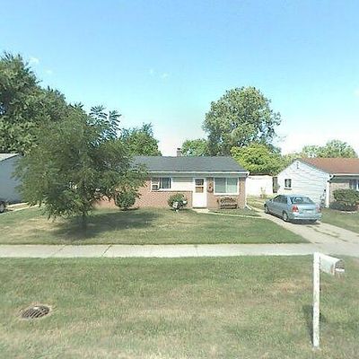 4466 Randolph St, Wayne, MI 48184