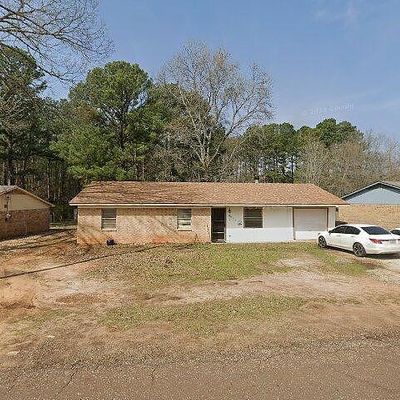 407 Country Club Rd, Hallsville, TX 75650