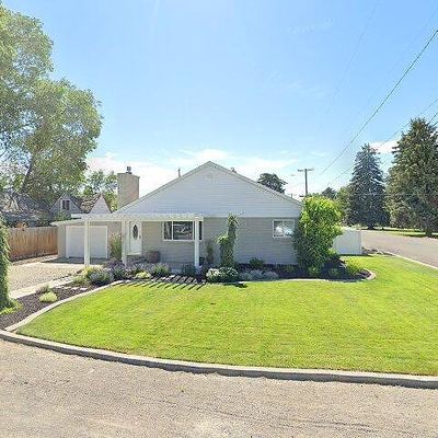 408 3 Rd St E, Hansen, ID 83334