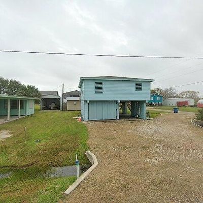 411 Olive St, Port O Connor, TX 77982