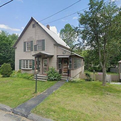 5 Front St, Rumford, ME 04276