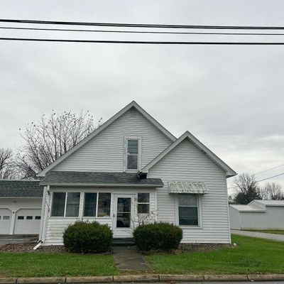 507 E 11 Th St, Rushville, IN 46173