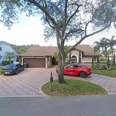 5137 Nw 49 Th Ave, Coconut Creek, FL 33073