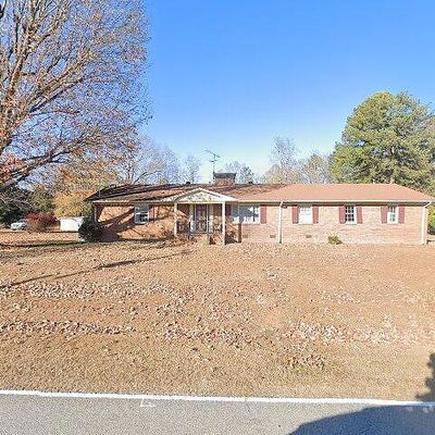 567 Old White Oak Rd, Nashville, NC 27856