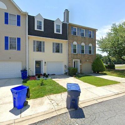 5701 Chase Ct, Frederick, MD 21703