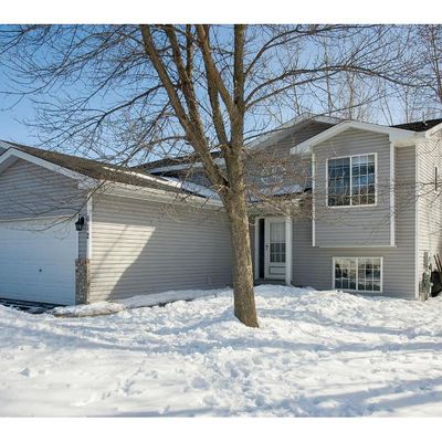 612 Sunwood Park Dr, Waite Park, MN 56387