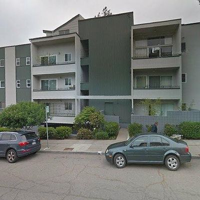 5290 Broadway Ter #102, Oakland, CA 94618