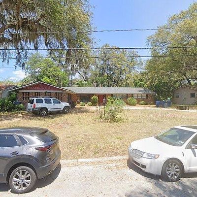 5423 Whitney St, Jacksonville, FL 32277