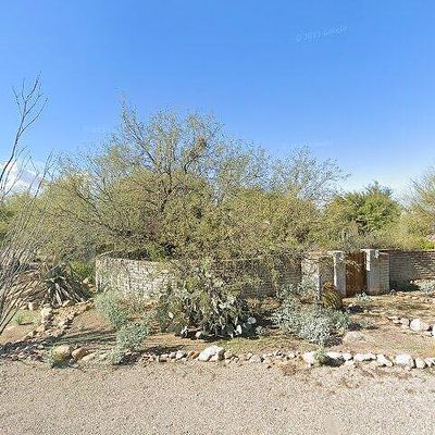 6821 N Skyway Dr, Tucson, AZ 85718