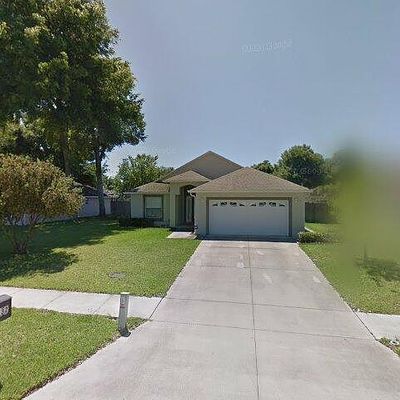 6932 Oakcrest Way, Zephyrhills, FL 33542