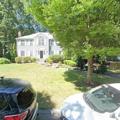 7 Denwood St, Mansfield, MA 02048