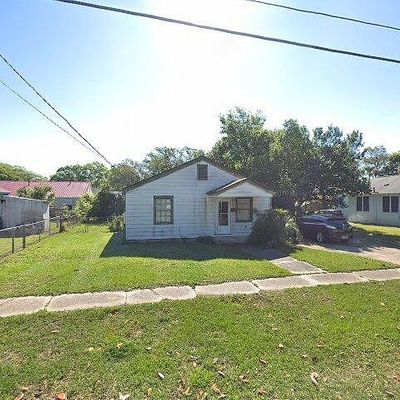 704 S E St, Pensacola, FL 32502