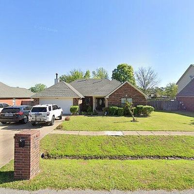 716 Pin Oak Dr, Marion, AR 72364