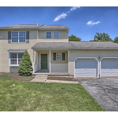 8 Magnolia Ct, Downingtown, PA 19335