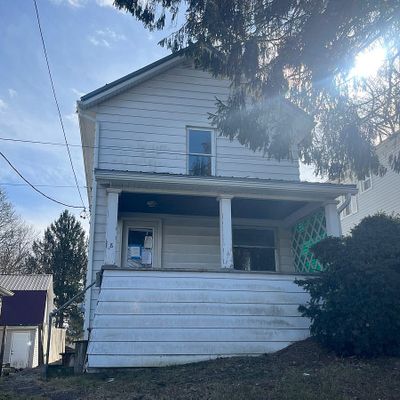 8 Rooney St, Greenville, PA 16125