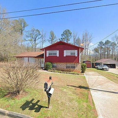 805 Quail Dr, Anniston, AL 36201