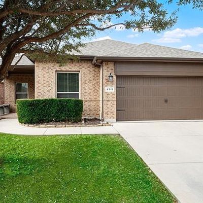 8213 Sleeping Doe Dr, Fort Worth, TX 76179