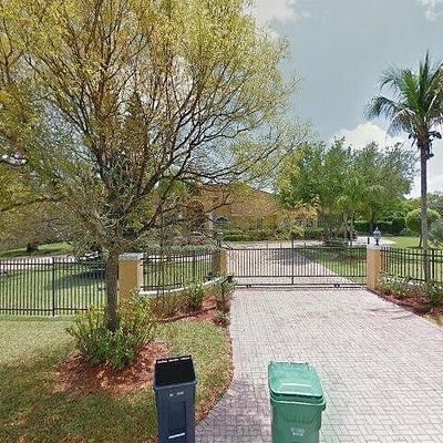 7260 Sw 100 Th St, Pinecrest, FL 33156