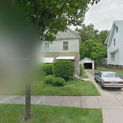 727 Montana Ave, Akron, OH 44314