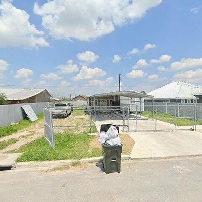 7402 Russell St, Donna, TX 78537