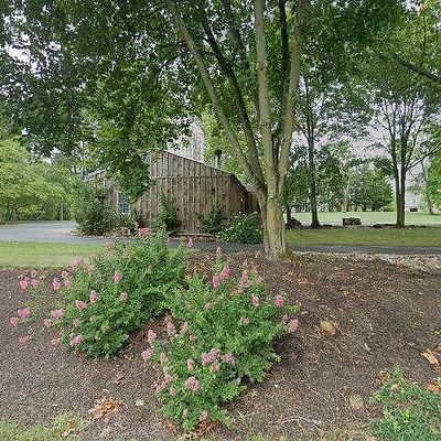 741 Wyndamere Rd, Lewisberry, PA 17339