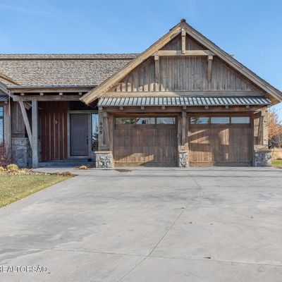 905 Dusty Maiden Court, Driggs, ID 83455