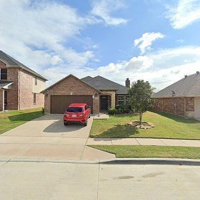 9208 Tierra Verde Dr, Fort Worth, TX 76177