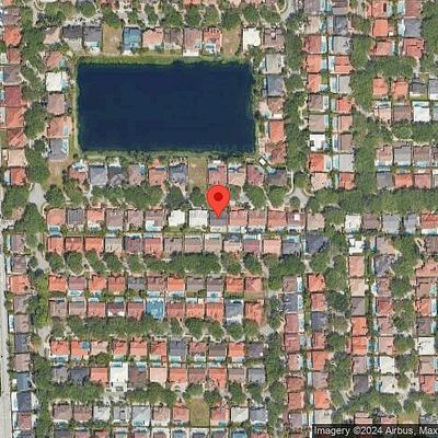 8482 Nw 166 Th Ter, Miami Lakes, FL 33016