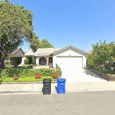 8490 Parkbrook Ln, San Diego, CA 92114