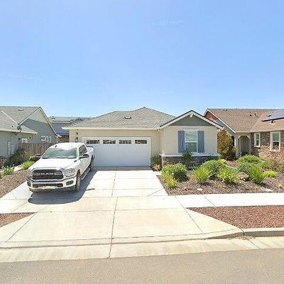 896 Wyatt Ln, Winters, CA 95694