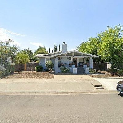 1121 Marin St, Corning, CA 96021